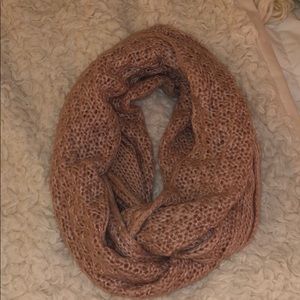 Infinity scarf